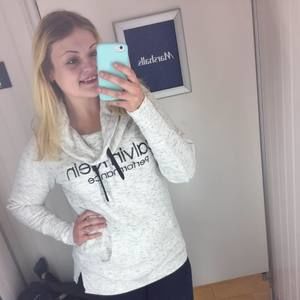 Meet your Posher, Rebecca